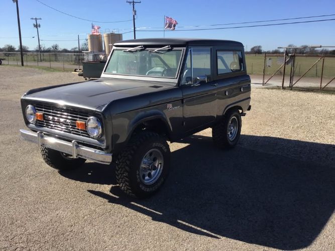 Unknown-Bronco-1974-Charcoal-Black-8