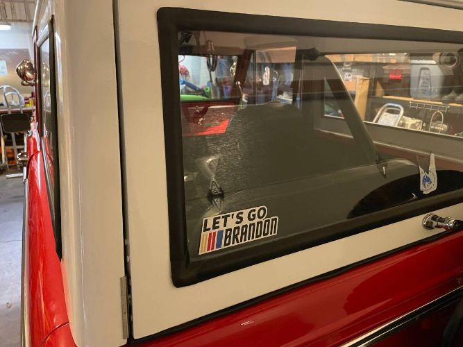 Unknown-Bronco-1974-Red-RedBlack-3
