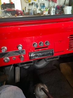 Unknown-Bronco-1974-Red-RedBlack-45