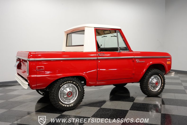 Unknown-Bronco-1975-Red-White-12