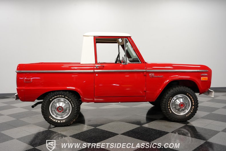Unknown-Bronco-1975-Red-White-13