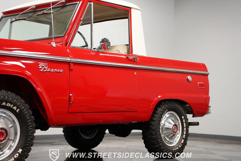 Unknown-Bronco-1975-Red-White-19