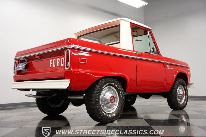 Unknown-Bronco-1975-Red-White-24