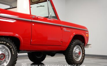 Unknown-Bronco-1975-Red-White-25