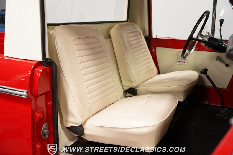 Unknown-Bronco-1975-Red-White-6
