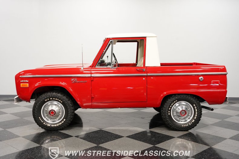 Unknown-Bronco-1975-Red-White