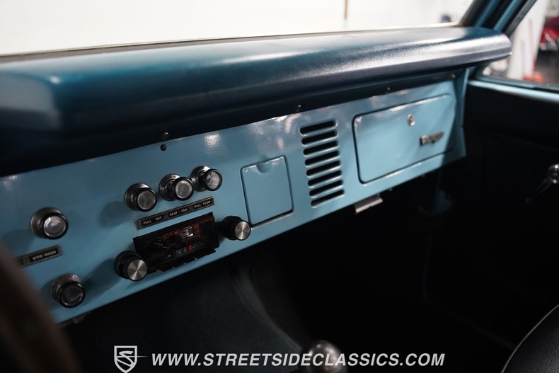 Unknown-Bronco-1975-Wind-Blue-Black-11