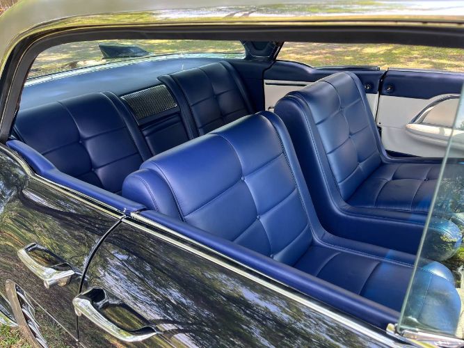 Unknown-Brougham-1958-Dark-Navy-BlueStain-Light-Blue-Leather-7