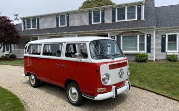 Unknown-Bus-1969-Red