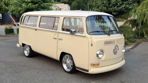 Unknown-Bus-1969-Tan-Brown-16