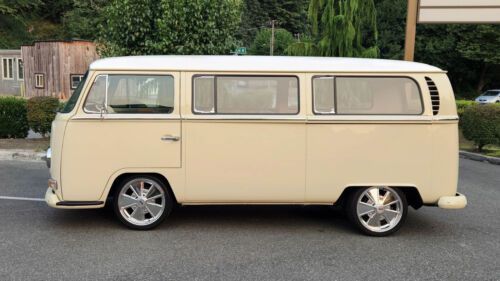 Unknown-Bus-1969-Tan-Brown-18