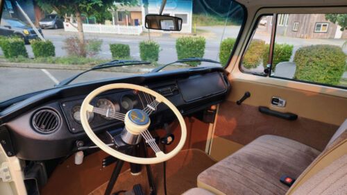 Unknown-Bus-1969-Tan-Brown-20