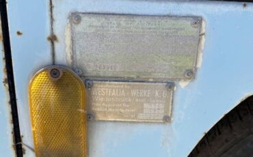 Unknown-Bus-1970-Blue-1