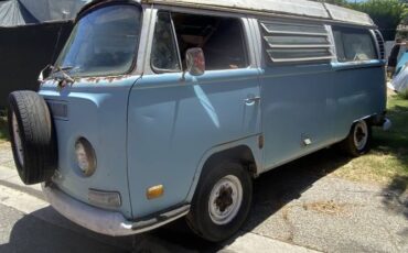 Unknown-Bus-1970-Blue-14