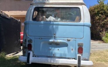Unknown-Bus-1970-Blue-7