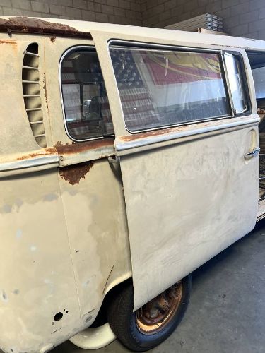 Unknown-Bus-1970-Brown-7