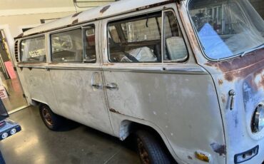 Unknown-Bus-1970-Brown-9