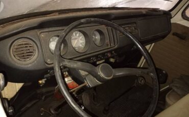Unknown-Bus-1971-1