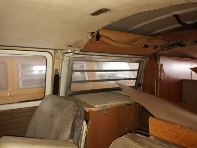 Unknown-Bus-1971-3