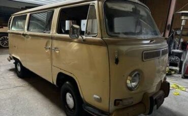Unknown-Bus-1971-3