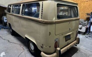 Unknown-Bus-1971-7