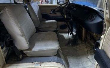 Unknown-Bus-1971-8
