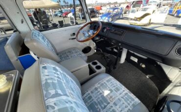 Unknown-Bus-1971-Blue-12