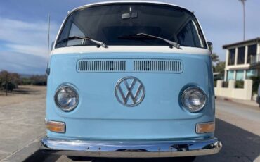 Unknown-Bus-1971-Blue-14