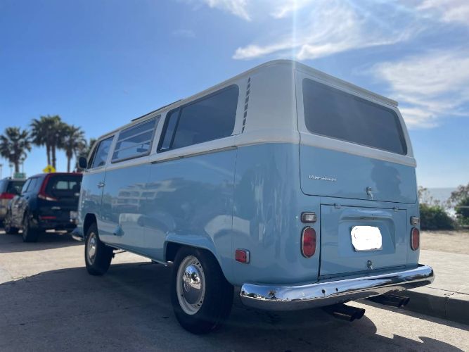 Unknown-Bus-1971-Blue