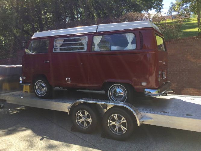 Unknown-Bus-1971-Red-18