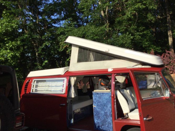 Unknown-Bus-1971-Red-19