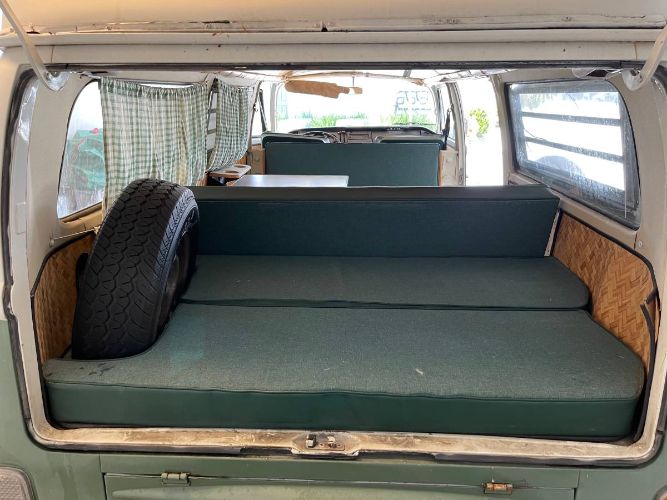 Unknown-Bus-1972-2