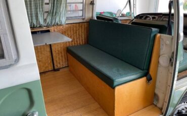 Unknown-Bus-1972-4