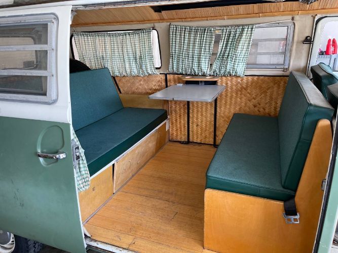Unknown-Bus-1972-6