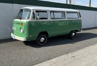 Unknown-Bus-1973