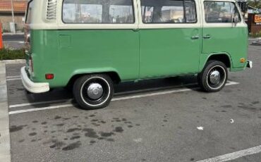 Unknown-Bus-1973-7