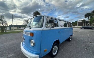 Unknown-Bus-1973-Blue-16