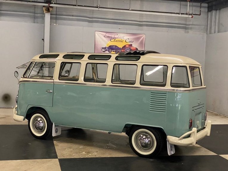 Unknown-Bus-1973-Light-Green-Eggs-Light-Tan-1