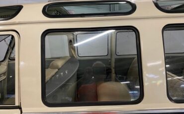 Unknown-Bus-1973-Light-Green-Eggs-Light-Tan-21