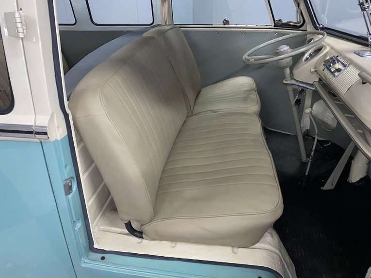Unknown-Bus-1973-Light-Green-Eggs-Light-Tan-41
