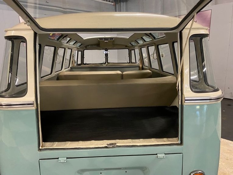 Unknown-Bus-1973-Light-Green-Eggs-Light-Tan-42