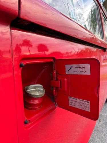 Unknown-Bus-1973-Red-Black-1