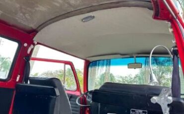 Unknown-Bus-1973-Red-Black