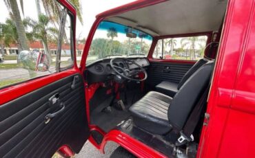 Unknown-Bus-1973-Red-Black-6