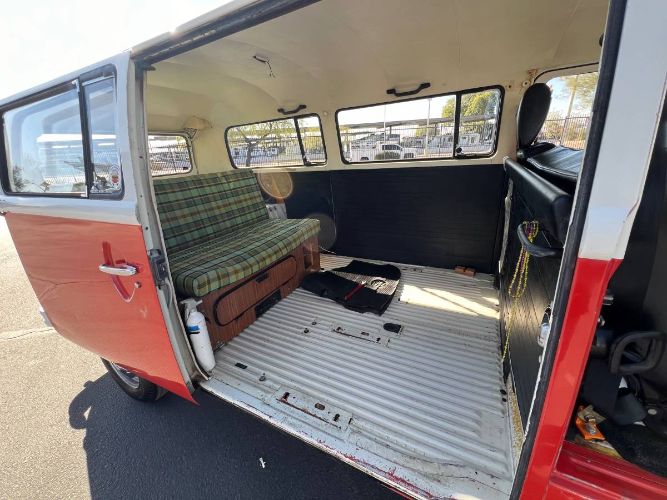Unknown-Bus-1974-13