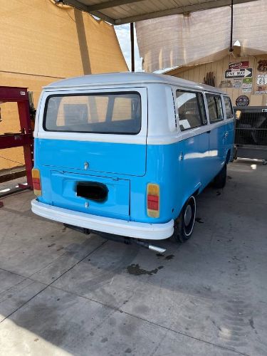 Unknown-Bus-1974-Blue-1