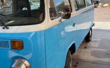 Unknown-Bus-1974-Blue-9