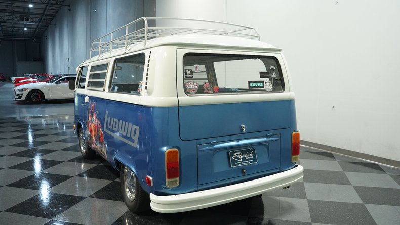 Unknown-Bus-1974-Blue-Plaid-15