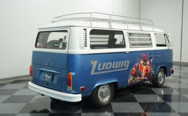 Unknown-Bus-1974-Blue-Plaid-18