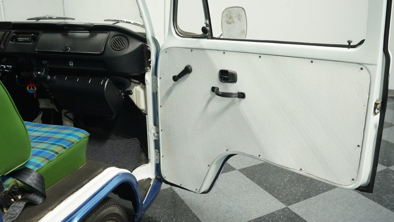 Unknown-Bus-1974-Blue-Plaid-2